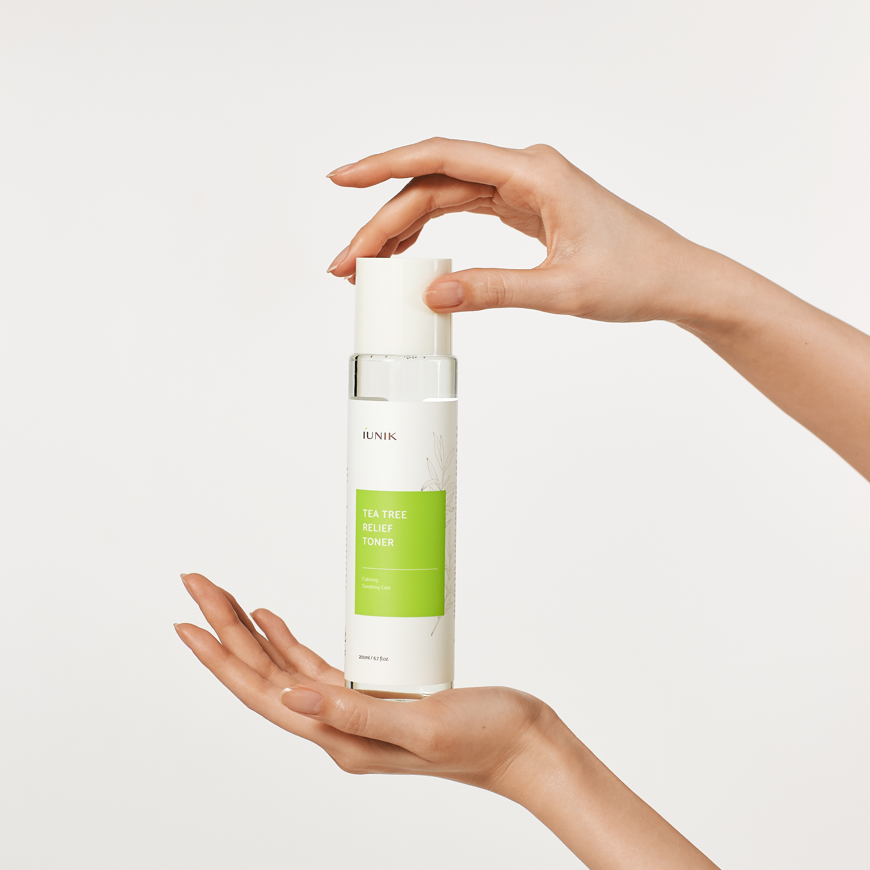 iUNIK Tea Tree Relief Toner 200ml 4